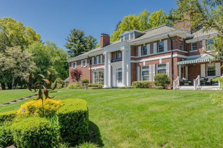 home Brookline MA 1 768x512