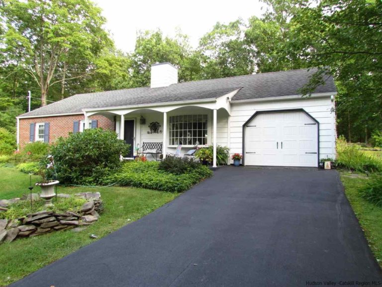 home Freeport NY 1 768x576