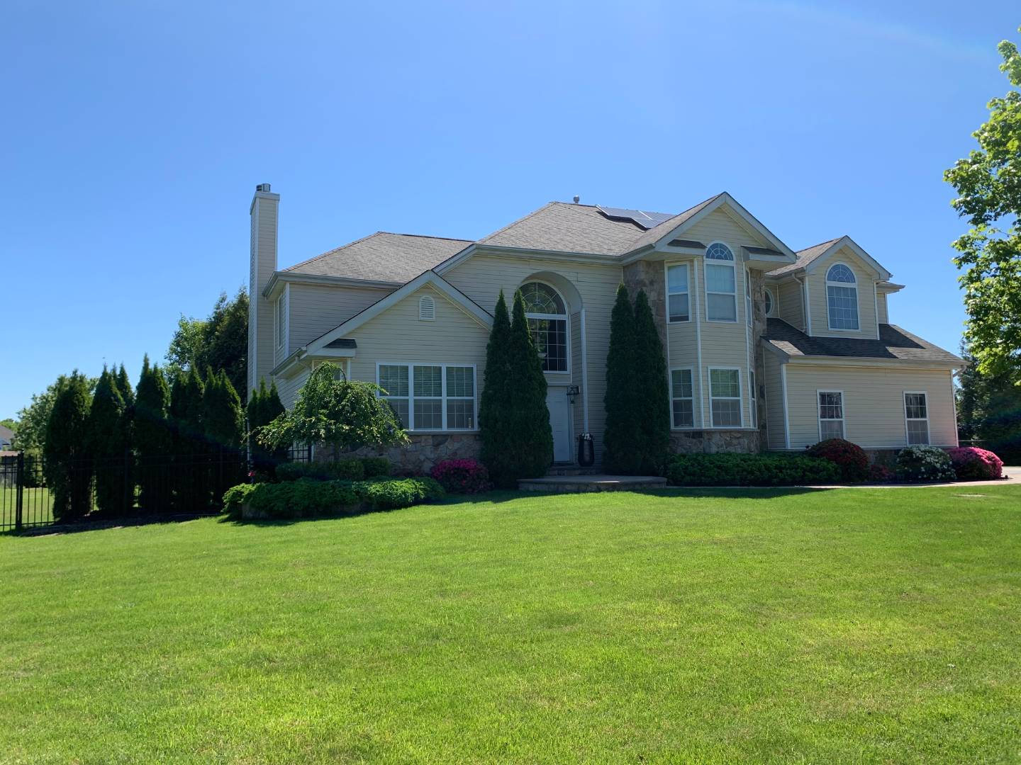 KinderhookNew York Savings National Vinyl NVP Windows