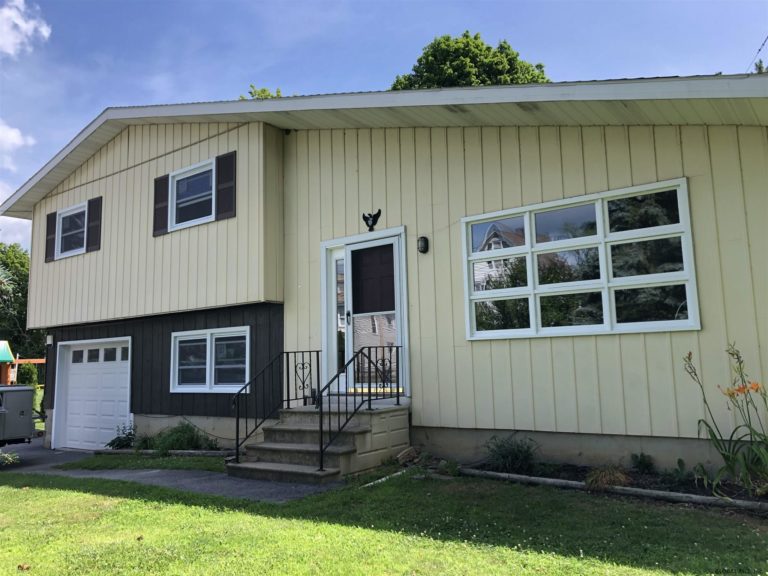 home Oneida NY 1 768x576